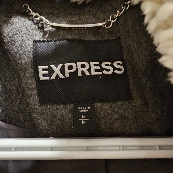 EXPRESS Women's Charcoal Faux FurWool Blend Full Zip Warm Winter Coat SizeM Used - Picture 3 of 9